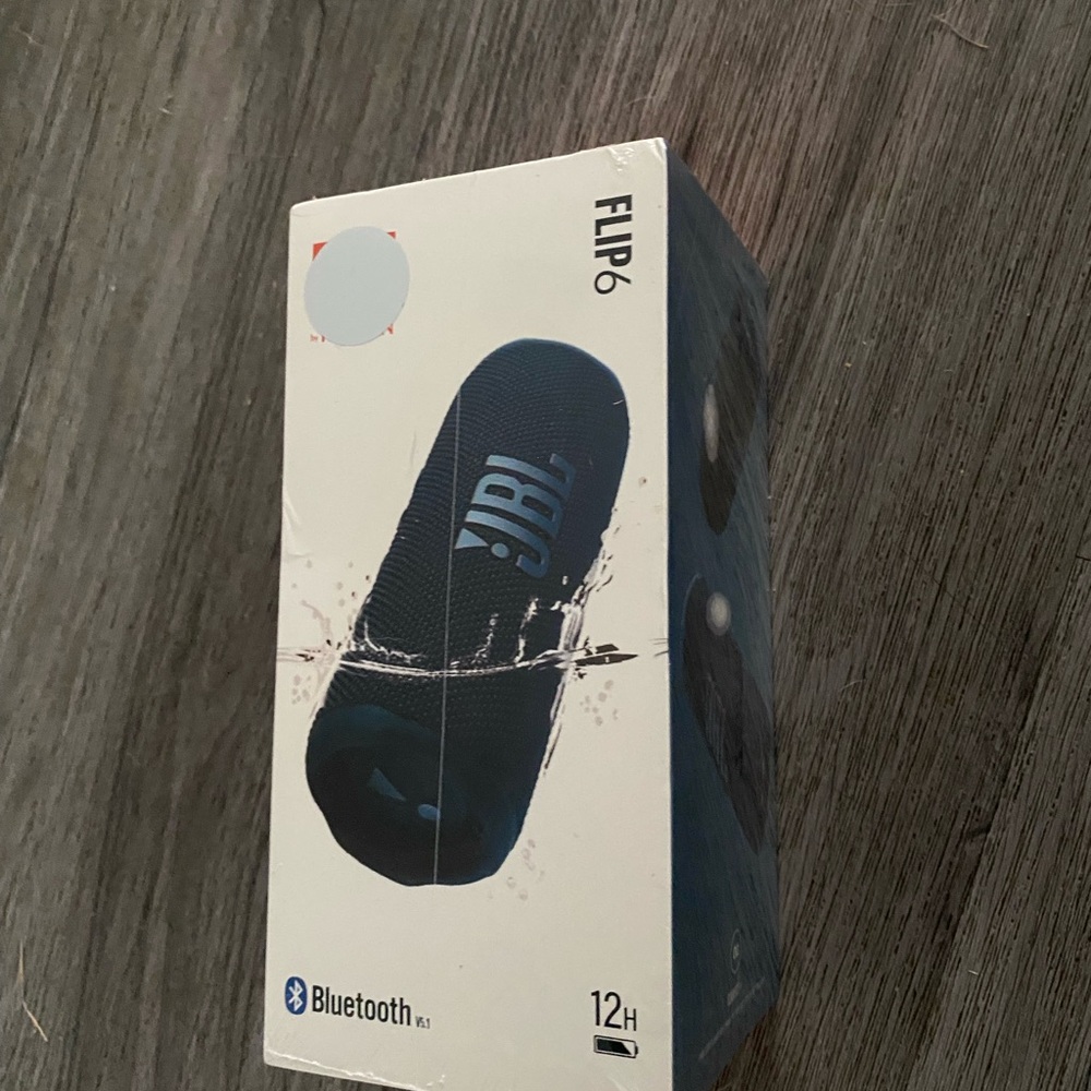 JBL Flip 6 Portable Speaker - Dark Blue